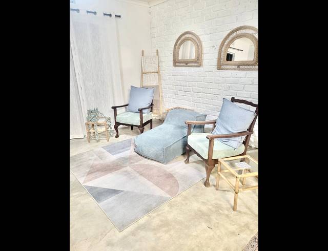 3 BEDROOM APARTMENT FOR SALE IN IVY BEACH